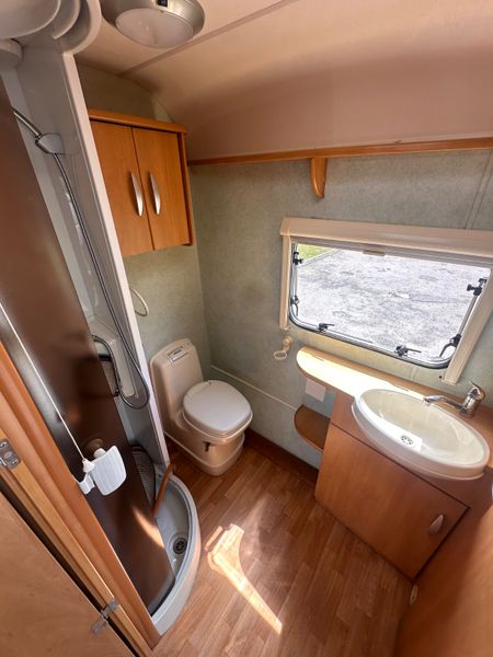 ✨STUNNING SWIFT CHARISMA 2 BERTH✨ 391247887