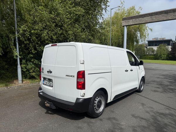 Toyota Proace 2017 3 Seater Low mileage 391202102