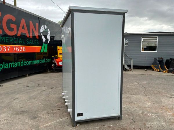 UNUSED DOUBLE TOILET CONTAINER CABIN....817m. 391209110