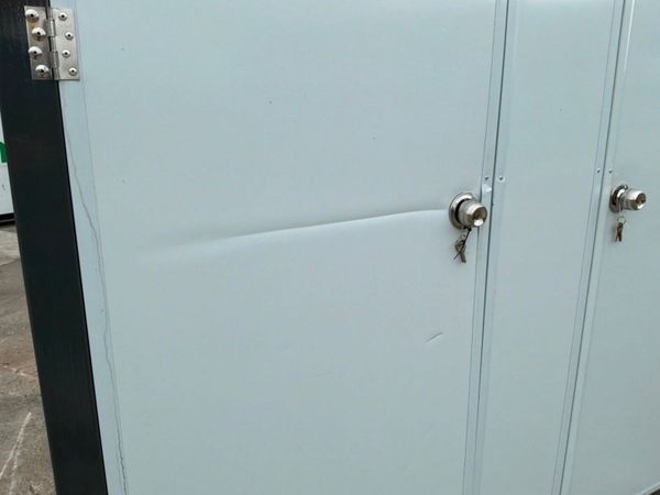 UNUSED DOUBLE TOILET CONTAINER CABIN....817m. 391209116