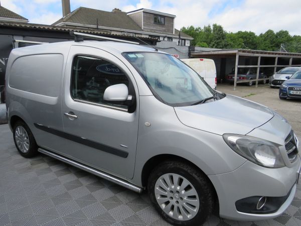 Mercedes-Benz  CITAN VAN IN SILVER MET 2017 391211777