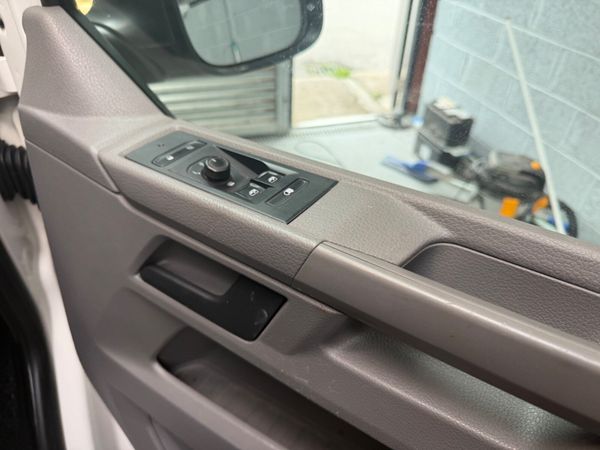 Volkswagen Transporter 2021   150bhp ! 391216286