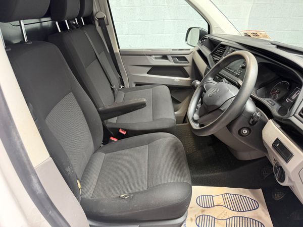 Volkswagen Transporter 2021   150bhp ! 391216291