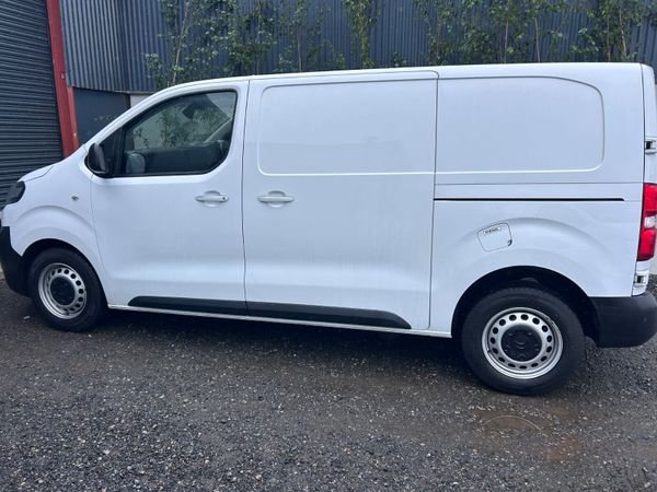 2023 Citroen Dispatch ‘Enterprise / Reverse camera 391222930