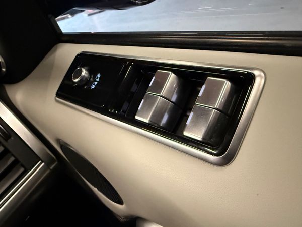 202 Range Rover SVR 5.0 2 Seat 391344962