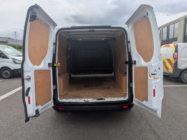Ford Transit Custom 2023 391354213