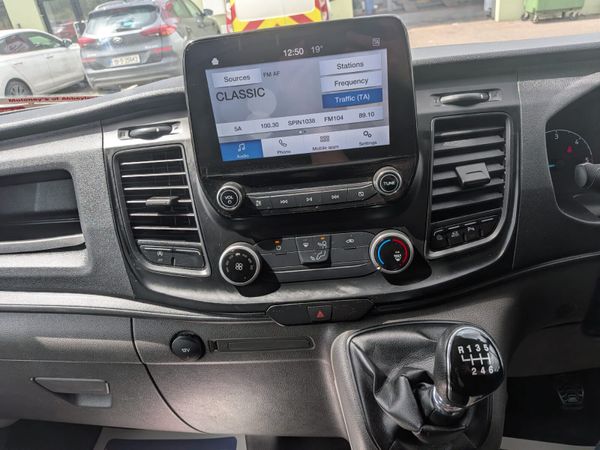 Ford Transit Custom 2023 391354215