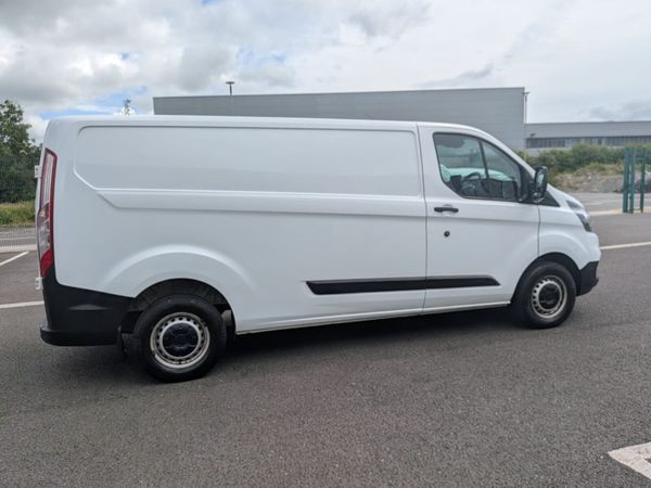 Ford Transit Custom 2023 391354218