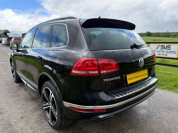 Deposit taken*****2018 Volkswagen Touareg R-Line 391393521