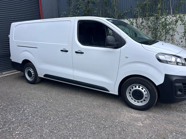 2023 Opel Vivaro ‘LWB - Air con etc 391396869