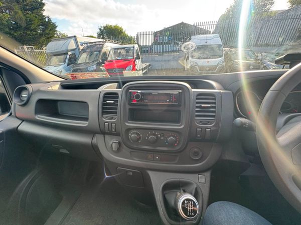 Renault Trafic 2021 391310094