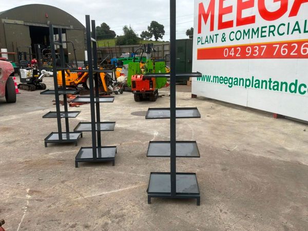 Unused parts shelving / shop display racking....76 391321133