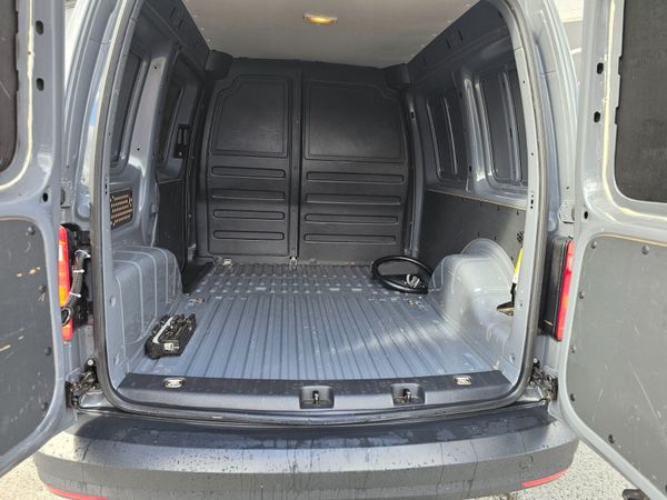 VW CADDY // 05/27 DOE // IMMACULATE VAN 391471524