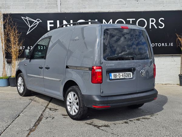 VW CADDY // 05/27 DOE // IMMACULATE VAN 391471526