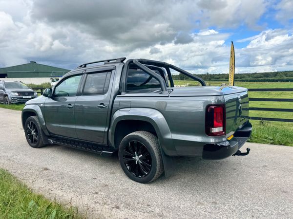 191 Volkswagen Amarok AVENTURA Black Ed***** 391483720