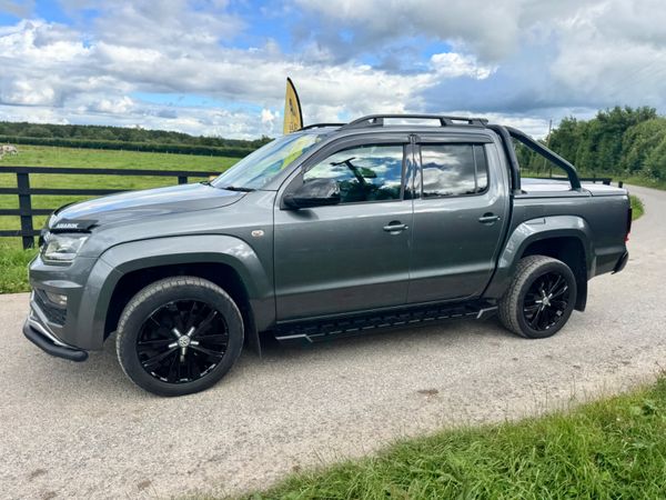 191 Volkswagen Amarok AVENTURA Black Ed***** 391483724