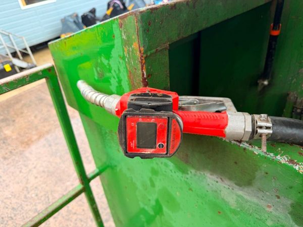9000 litres Agri fuel bowser twin axle tank diesel 391413387