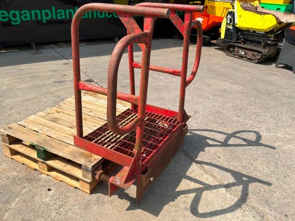 Trench box ladder safe platform / access gantry fr 391417777