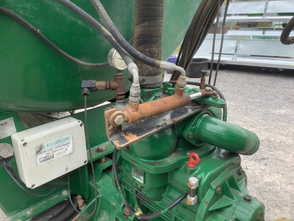 Used Major 2600 tanker 391572244
