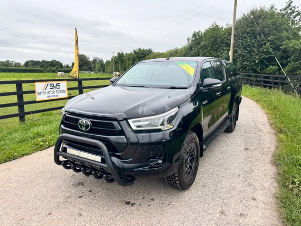 2021 Toyota Hilux Invincible Auto Beauty***** 391584256