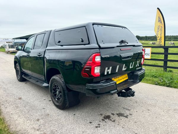 2021 Toyota Hilux Invincible Auto Beauty***** 391584265