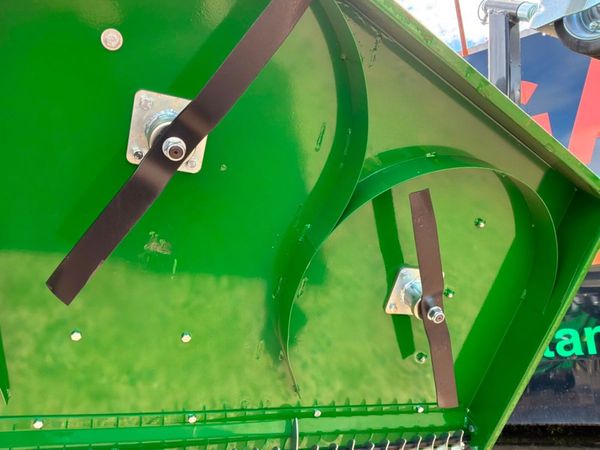New / unused Clover FMN180 finishing mower.......5 391501163