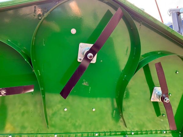 New / unused Clover FMN180 finishing mower.......5 391501165