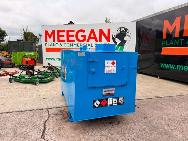 2700 litre fuel bowser diesel storage tank.....888 391501280