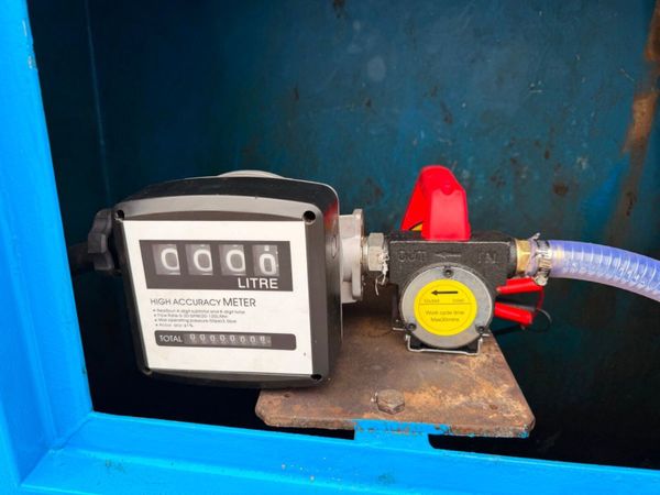 2700 litre fuel bowser diesel storage tank.....888 391501292