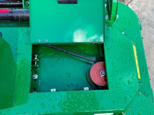 New / unused Clover 180  grass topper mower....... 391501230