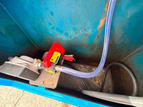 2700 litre fuel bowser diesel storage tank.....888 391501300