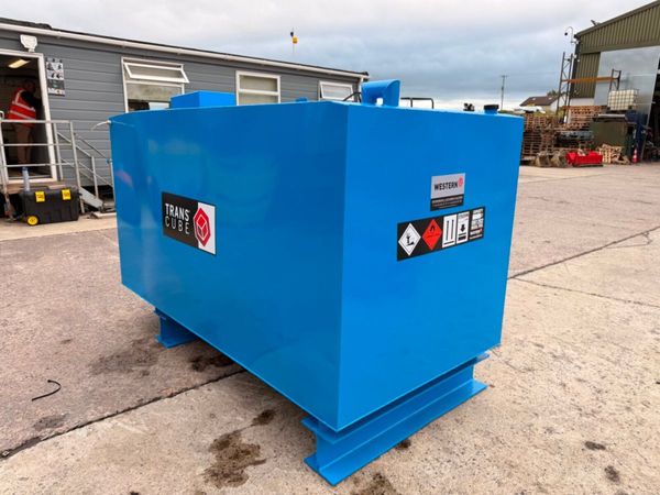 2700 litre fuel bowser diesel storage tank.....888 391501308