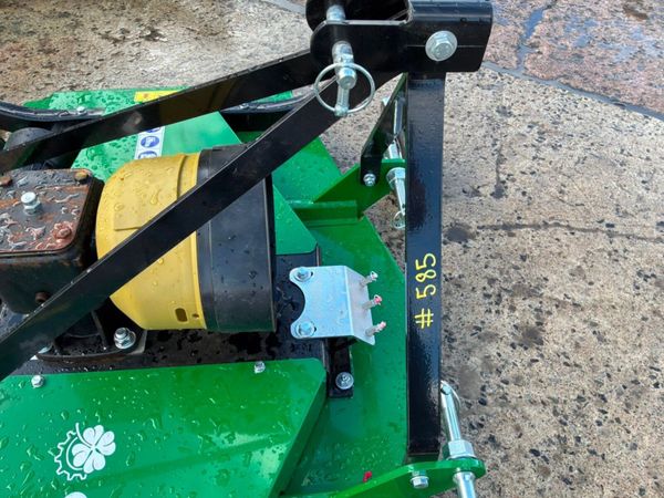 New / unused Clover FMN150 finishing mower........ 391509120