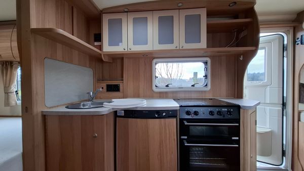 Bailey Pegasus 6 berth caravan 391539380