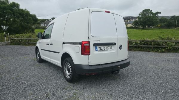 Volkswagen Caddy 2019 2 litre 391666235
