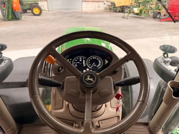 2022 John Deere 6215R Ultimate 391674141