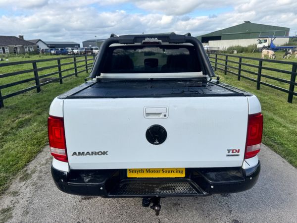 162 Volkswagen Amarok Highline 180bhp black Ed 391680413
