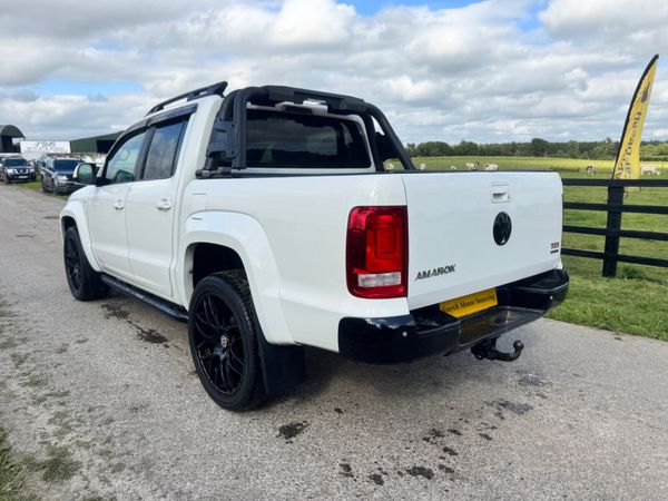 162 Volkswagen Amarok Highline 180bhp black Ed 391680417