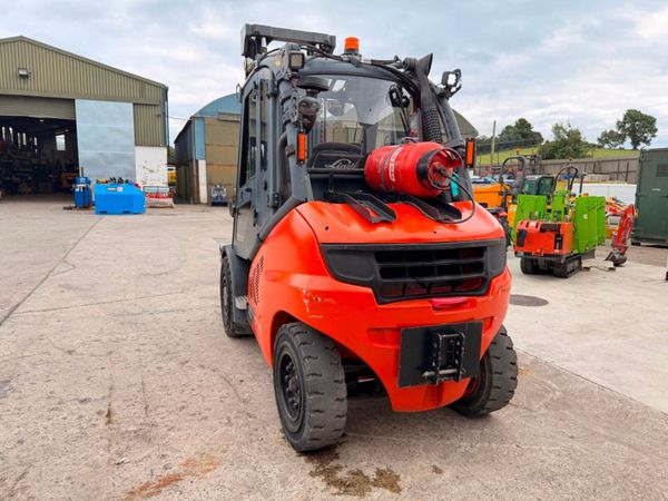 2015 LINDE 5 TON forklift .....full cab , fork pos 391688433