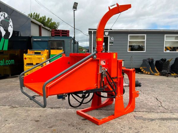 New / unused tractor pto wood chipper / shredder.. 391613878