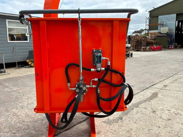 New / unused tractor pto wood chipper / shredder.. 391613884