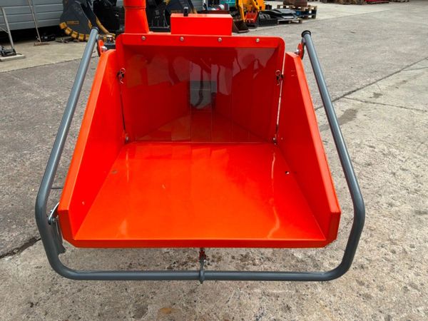 New / unused tractor pto wood chipper / shredder.. 391613887