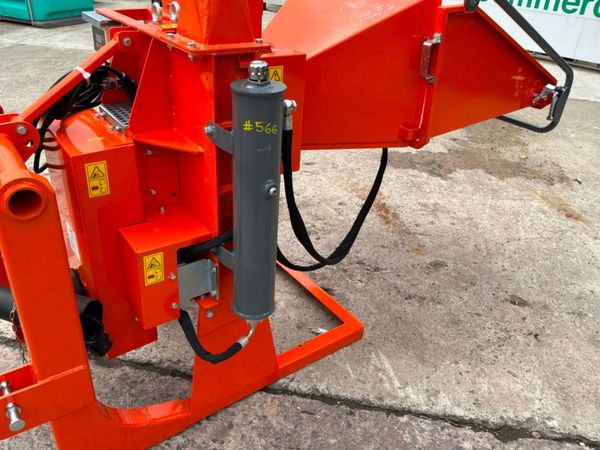 New / unused tractor pto wood chipper / shredder.. 391613889