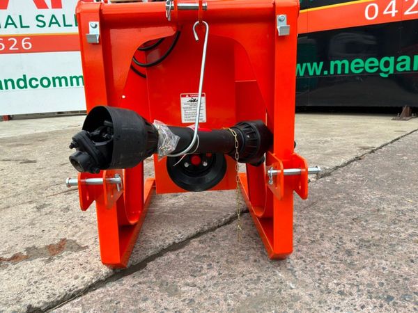 New / unused tractor pto wood chipper / shredder.. 391613903
