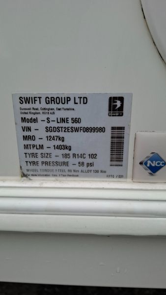 Swift Challenger S Line 4 berth island bed carsvan 391621717
