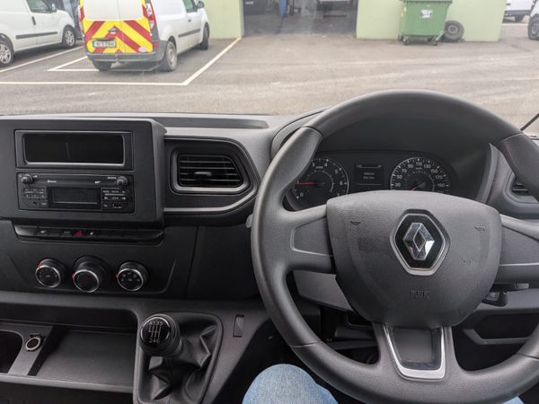 Renault Master 2023 391621858