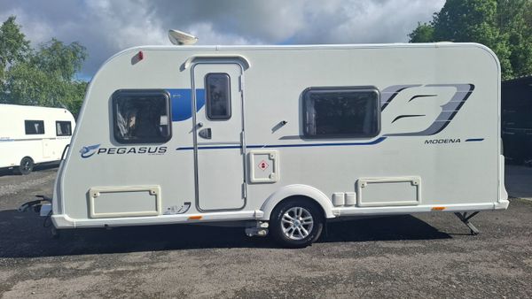 Bailey Pegasus  GT70 Modena Island Bed 391622155