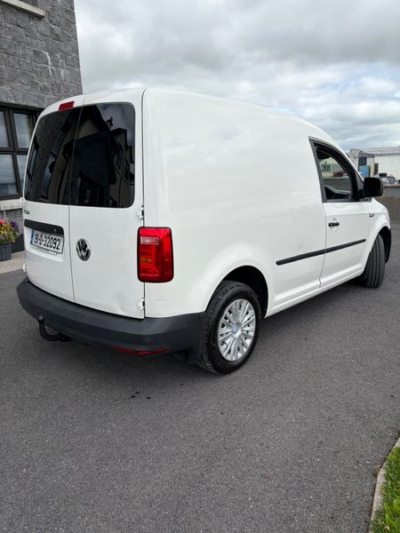 Volkswagen Caddy 2019 391623807