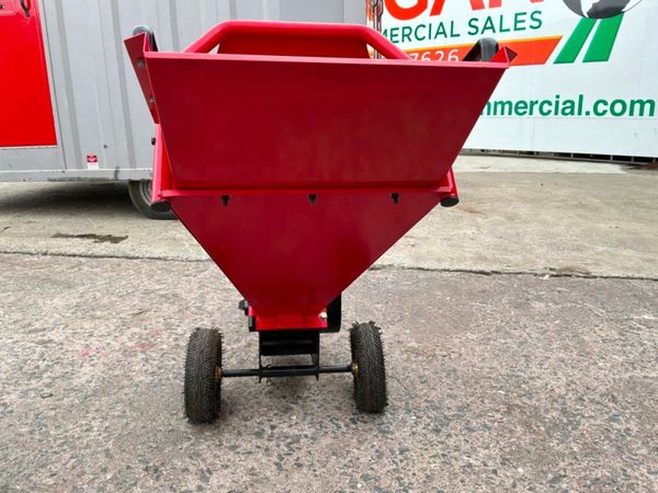 New / unused Honda garden shredder / wood chipper. 391623941