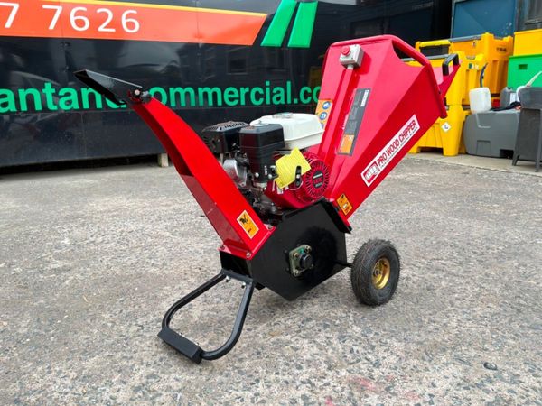 New / unused Honda garden shredder / wood chipper. 391623937